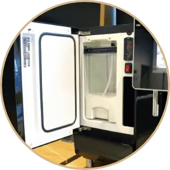 生乳用の冷蔵庫